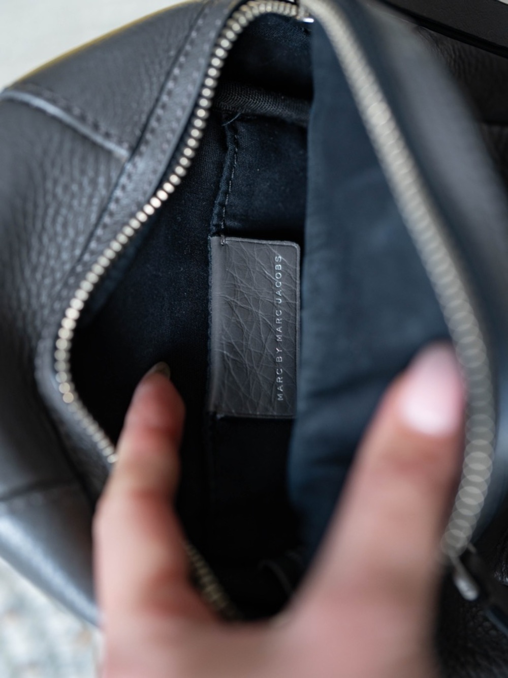 Marc By Marc Jacobs Mini
Backpack Crossbody Gray - Picture 4 of 4